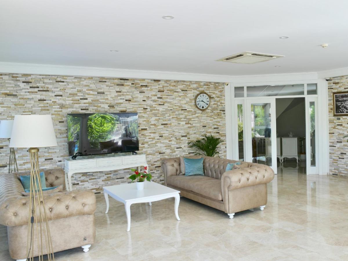 Goecek Naz Hotel Екстер'єр фото