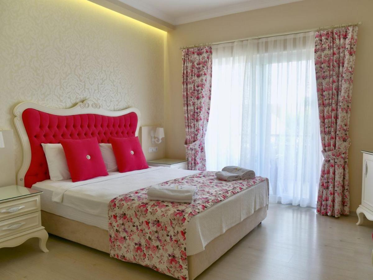 Goecek Naz Hotel Екстер'єр фото